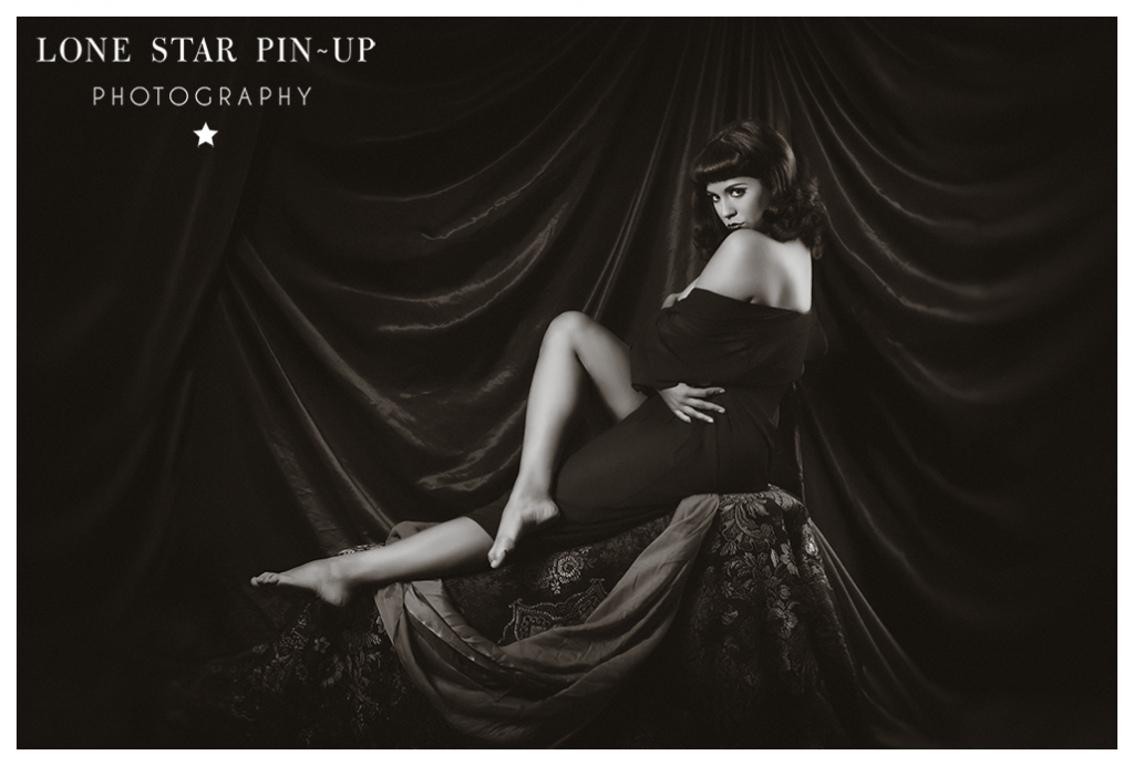 Lone Star Pin-up