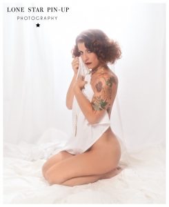 Lone Star Pin-up