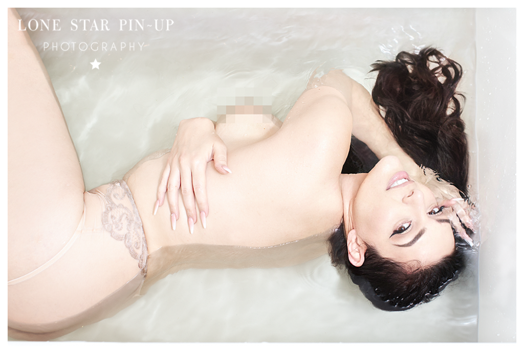 Lone Star Pin-up Manicure