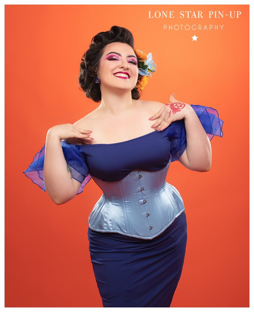 Lone Star Pin-up Manicure
