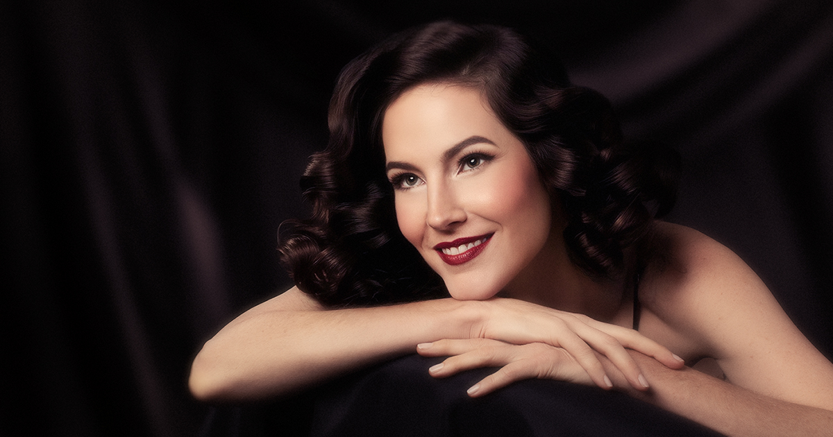 You are currently viewing Someday You’ll Wish You Had More Photographs of the Woman You Are Right Now